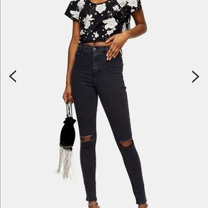 Topshop Joni Ripped Skinny Jeans W28L32